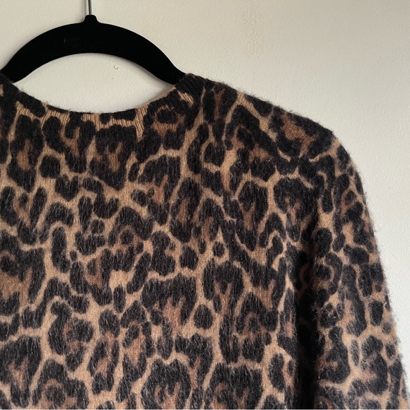 J Crew Brushed Cashmere Crop Fit Crewneck Sweater in Leopard Print XS $158 CE684 - Picture 9 of 16